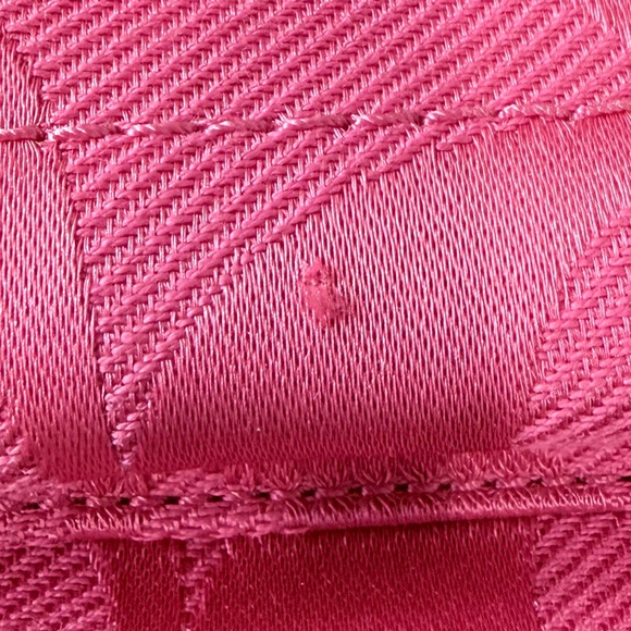 Coach Pink Signature C Nylon Crossbody Bag Rare Clear Daisy Flower Charm Hangtag - Picture 10 of 16